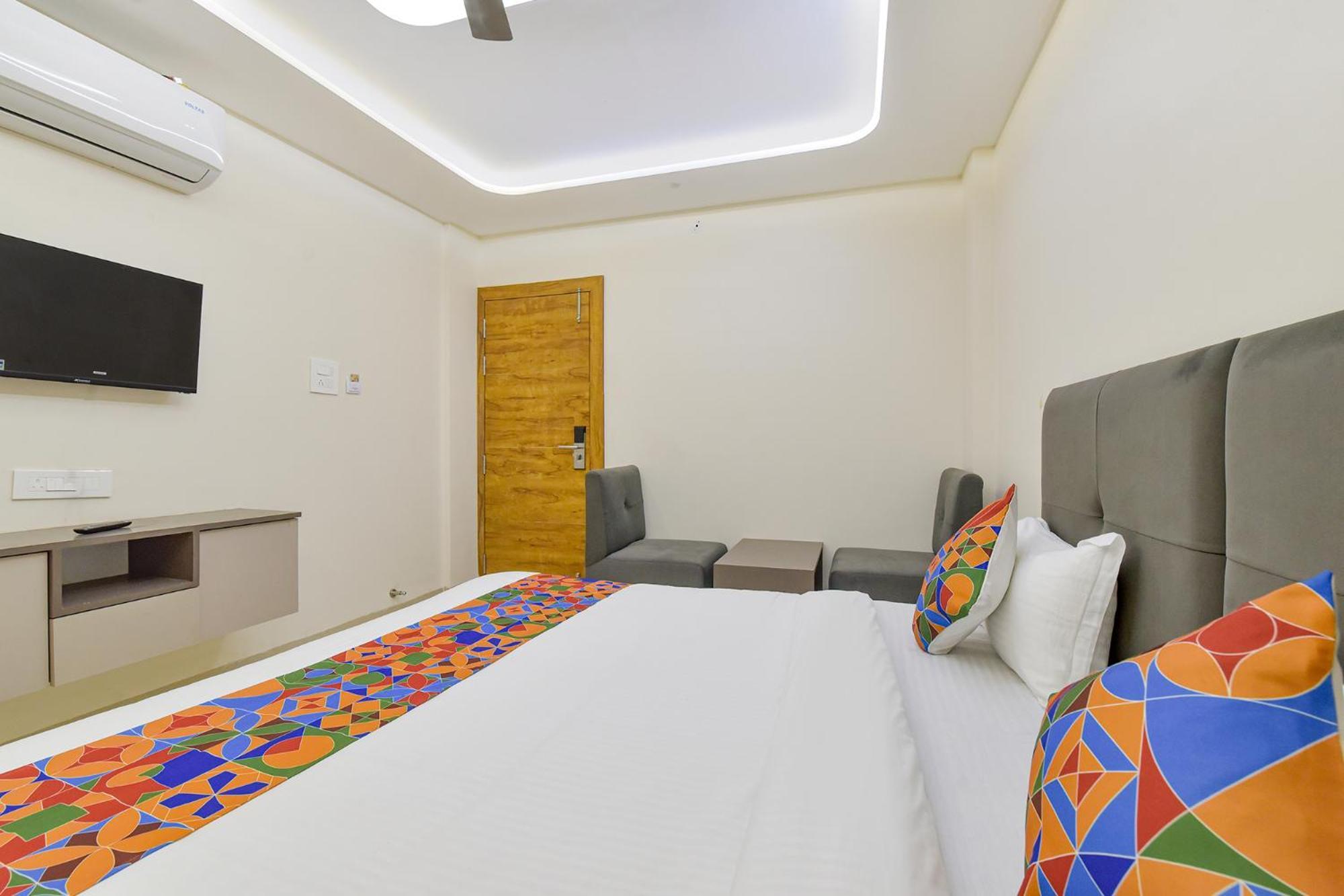 Fabhotel Synergy Stays Indore Exterior photo