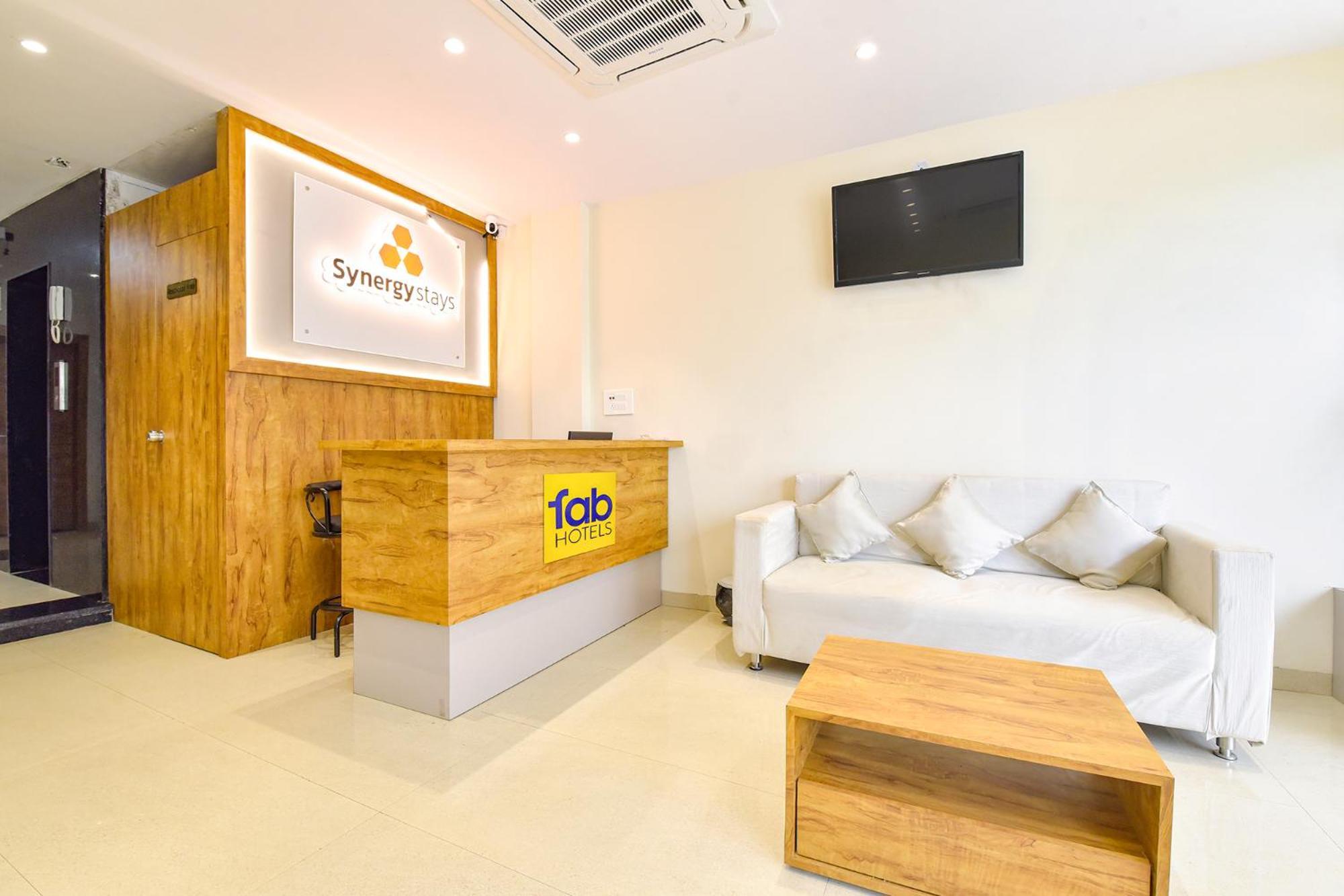 Fabhotel Synergy Stays Indore Exterior photo